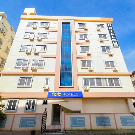 היידראבד Fabhotel N Residency, Hitech City - 350M From Yashoda Hospital, Hitech City מראה חיצוני תמונה