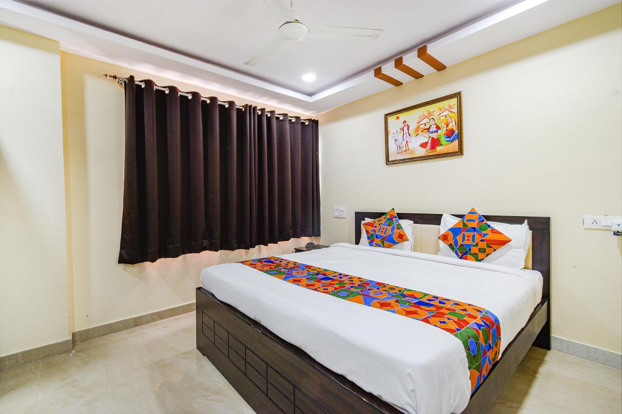 היידראבד Fabhotel N Residency, Hitech City - 350M From Yashoda Hospital, Hitech City מראה חיצוני תמונה