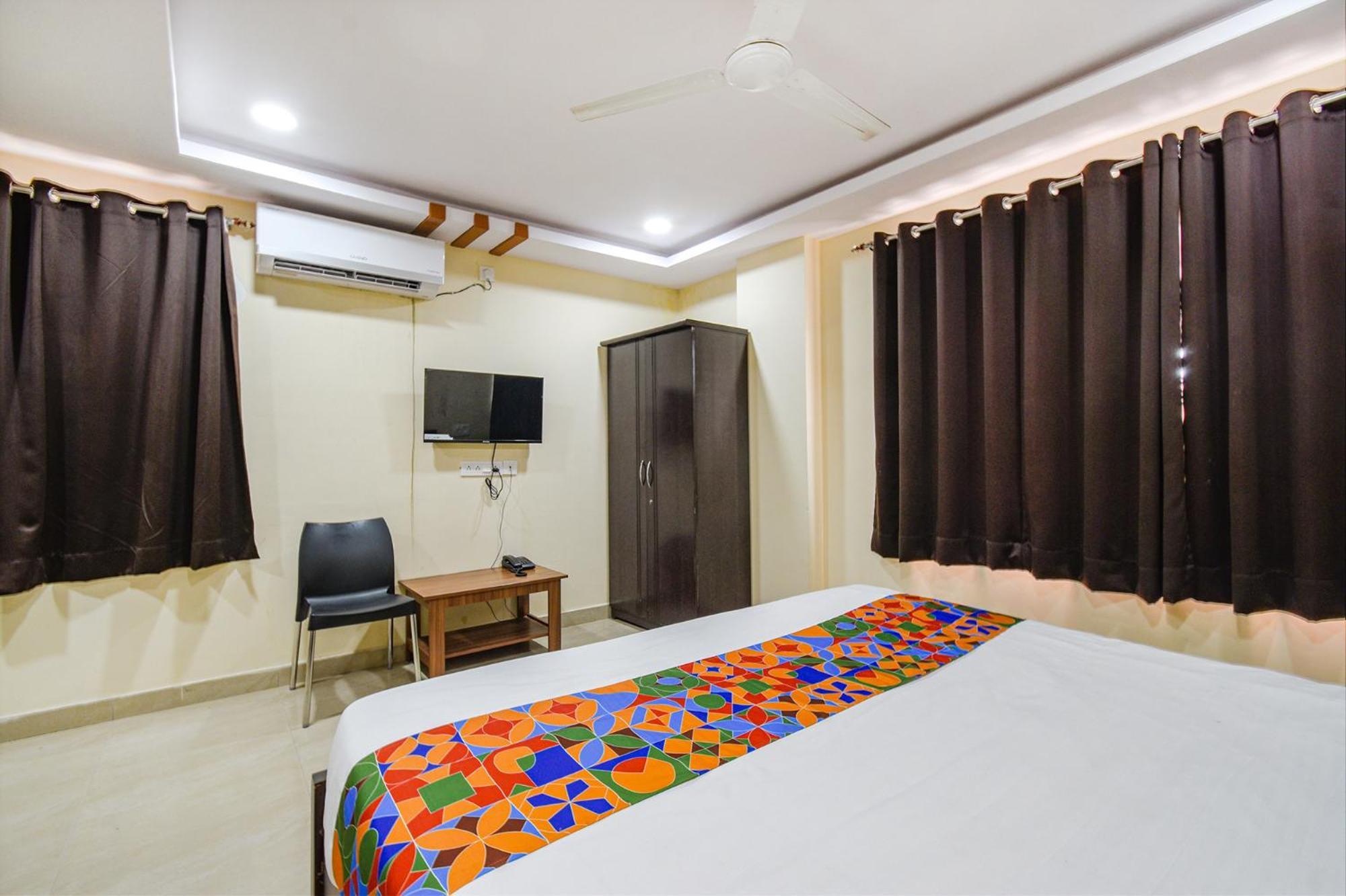 היידראבד Fabhotel N Residency, Hitech City - 350M From Yashoda Hospital, Hitech City מראה חיצוני תמונה